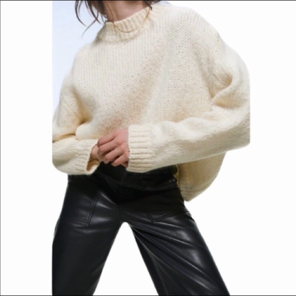 Zara wool blend oversized knit sweater size S